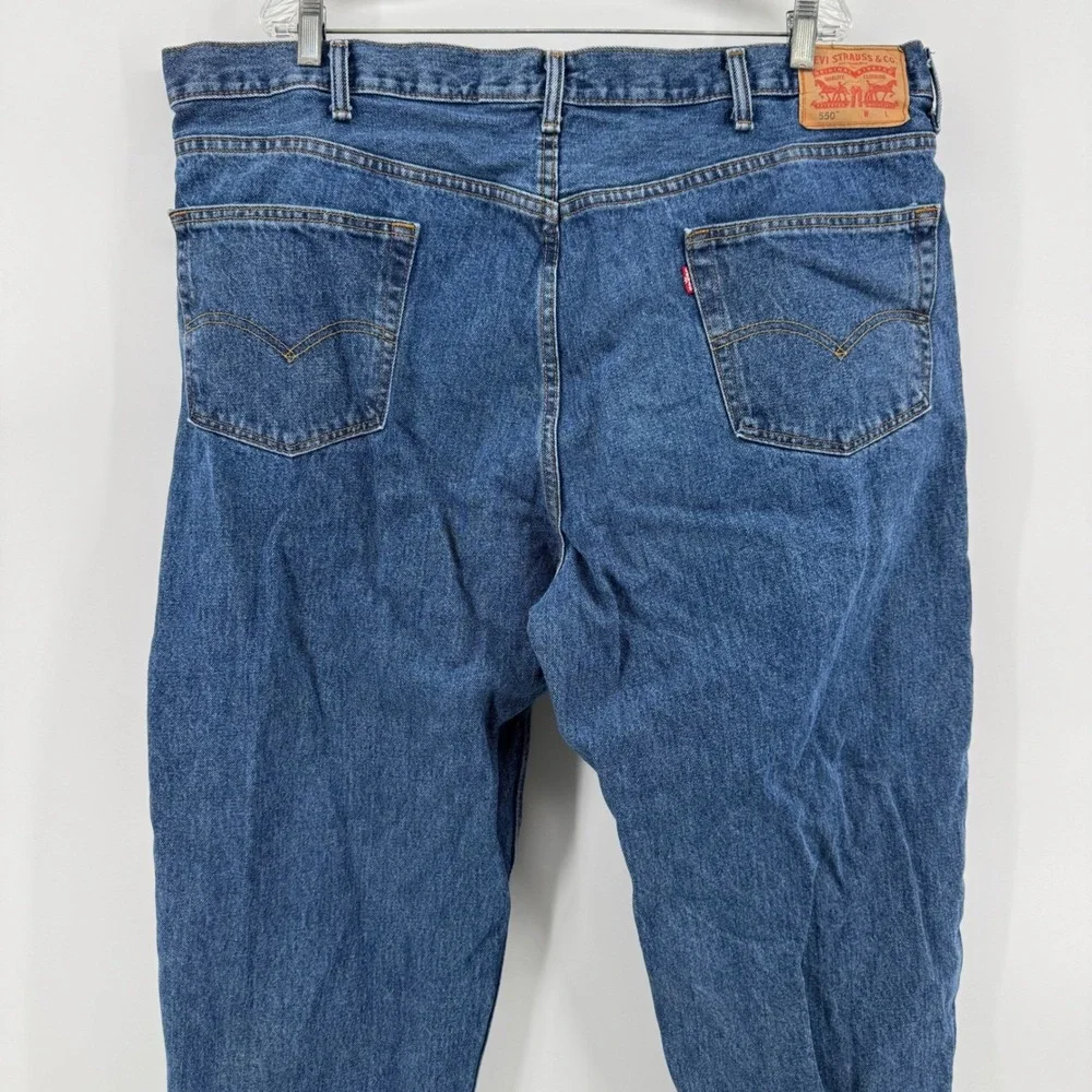 Levi's 550 Relaxed Fit Jeans Mens‎ 46x30 Blue Medium Wash Tapered Leg Denim